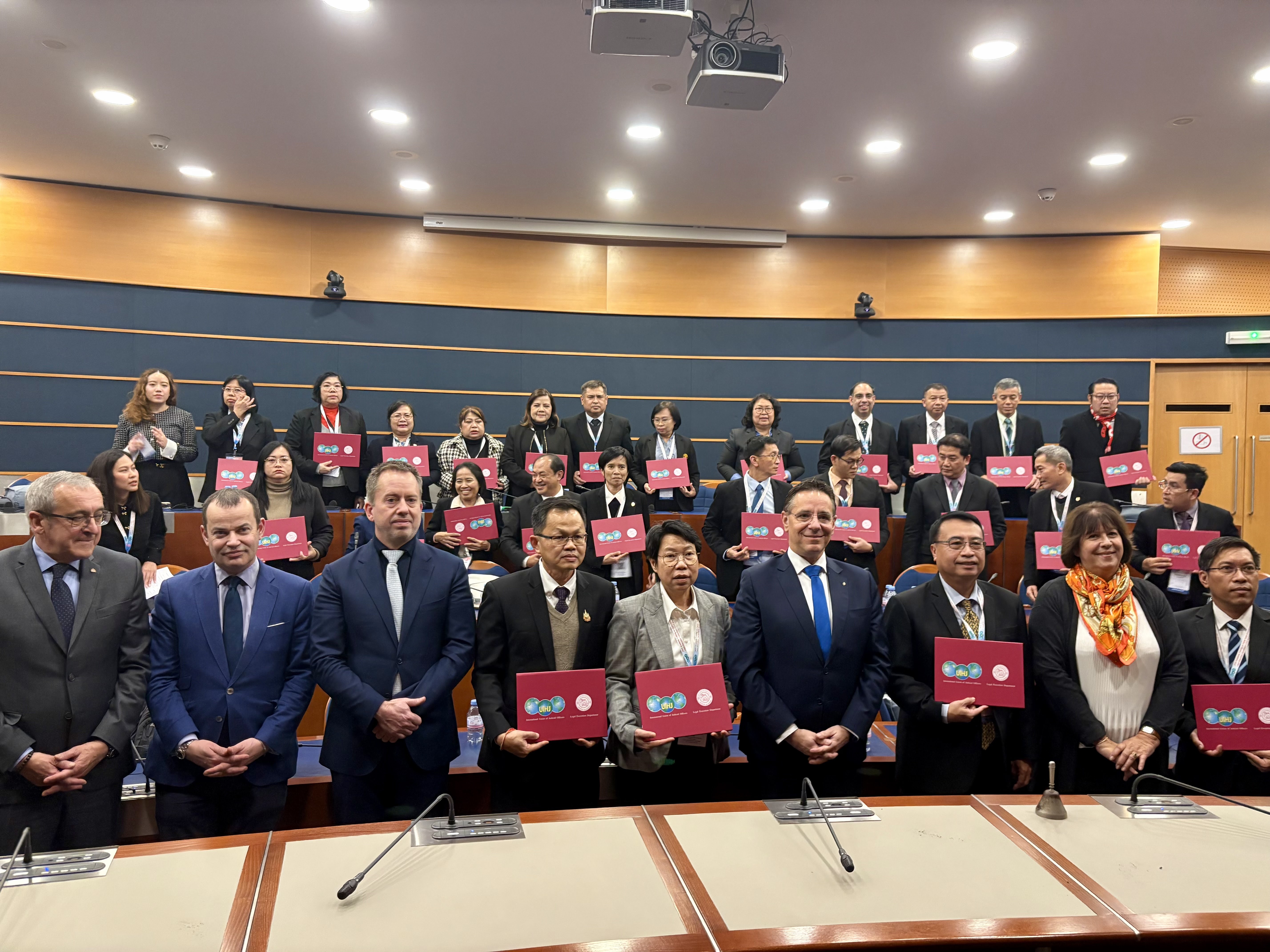 Strengthening International Cooperation: The Thai Delegation’s Visit to Paris